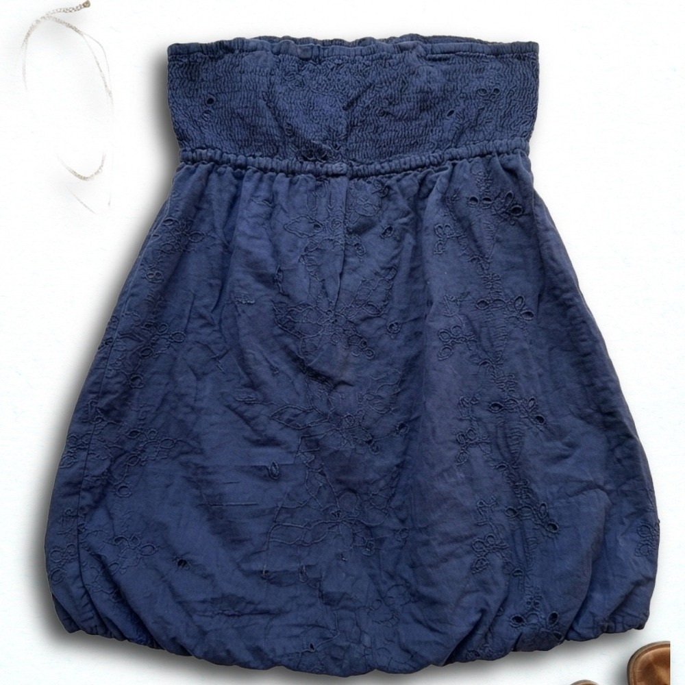 Forever 21 Navy Blue Eyelet Smocked Strapless Bubble Hem Mini Dress Small